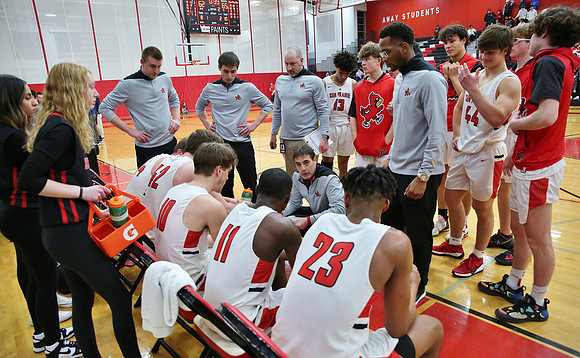 Coach Steve Maselter (9)