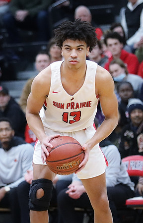 13 Tyus Wills (4)