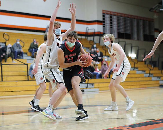 35 Jerry Kaminski vs. Burlington  (6)