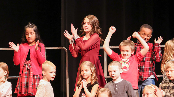 12 -9-24 Kyla School Winter Concert (13)