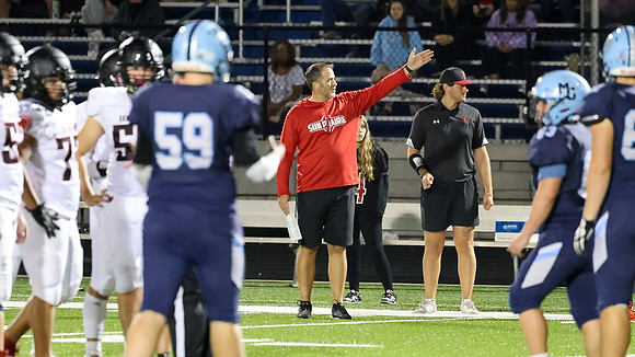 Coach Chris Alexander (3)